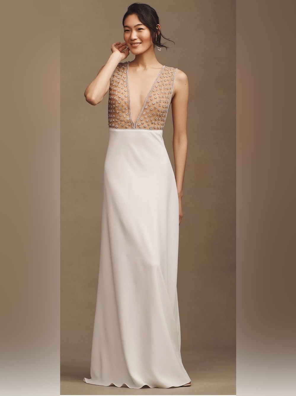 Costarellos Bianna Crystal V-Neck Wedding Gown Ivory NWT Size 38 US 6